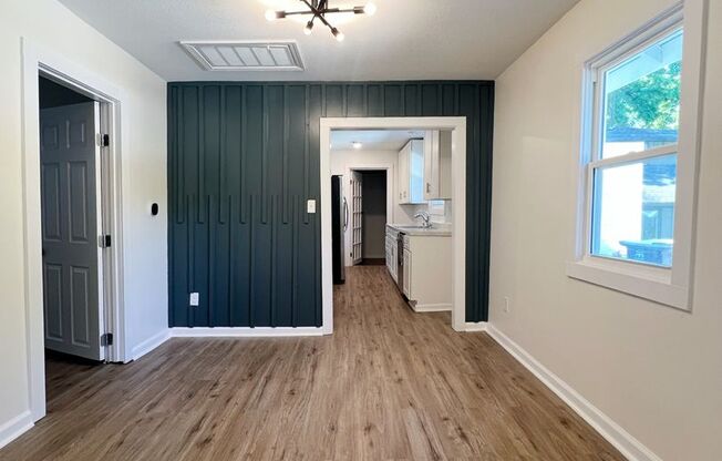 Charming Renovated Bungalow in Waldo – Modern Upgrades & Prime Location!