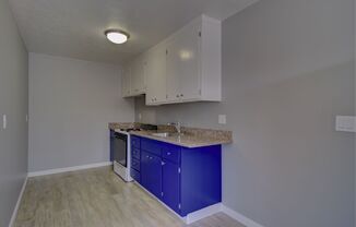25401 Cypress Ave - Park Place