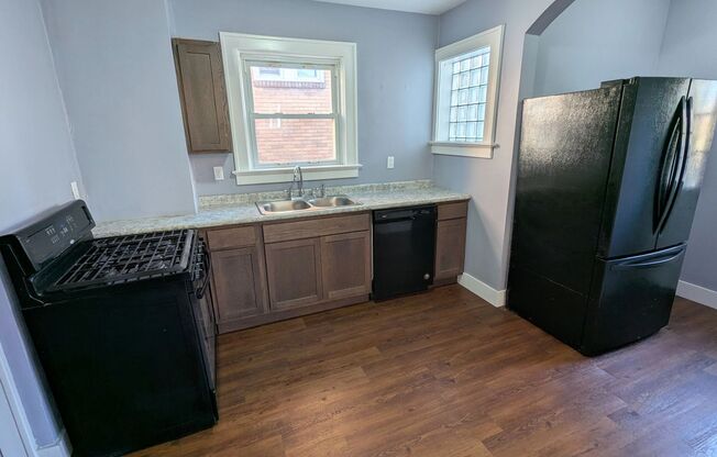 3 Bedroom 1.5 Bathroom House (Greenfield)