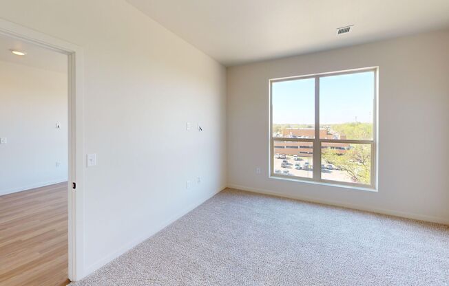 2 beds, 2 baths, 1,090 sqft, $1,695, Unit 1621-532