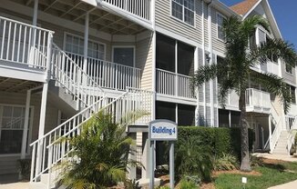 Charming Ground-Floor Condo in Central Park II – Downtown Sarasota