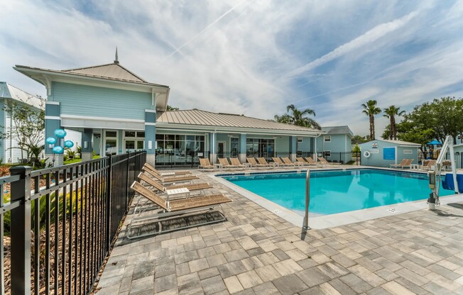 Clubhouse & Pool SURF A1A
