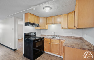 1086 South Broadway
