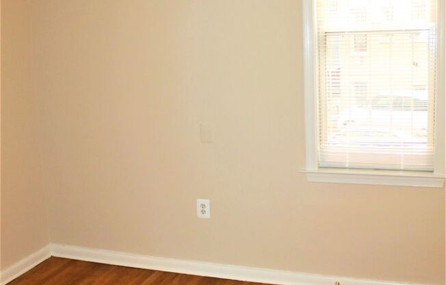 1 bed, 1 bath, 500 sqft, $2,100, Unit 110