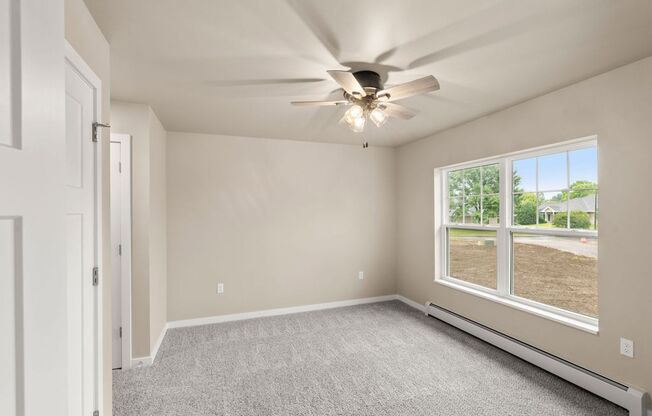 2 beds, 1 bath, 1,233 sqft, $1,699.99, Unit 198-03