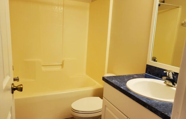 2 beds, 2 baths, $1,525