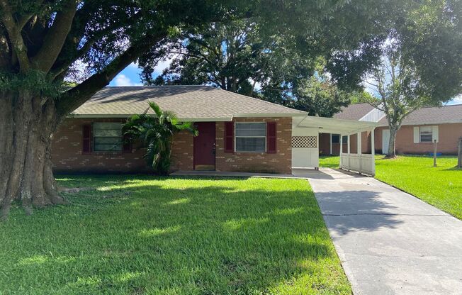 Renovated 2/1 Duplex in Lakeland!