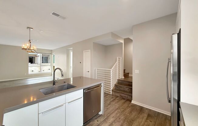 Beautiful 3-Story Townhome at Ocean Beach &amp; Point Loma for $4,700/mo.