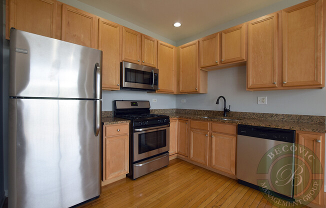 2 beds, 2 baths, 900 sqft, $2,500, Unit 203