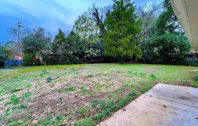 3 beds, 2 baths, $1,500