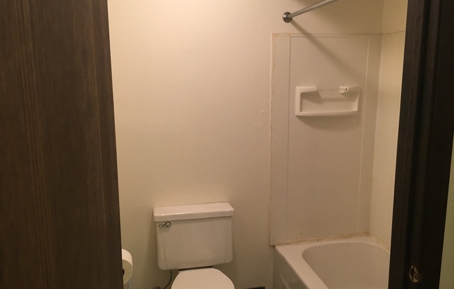 1 bed, 1 bath, $890