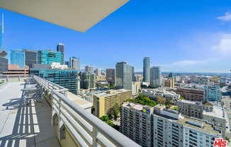 1 bed, 1 bath, 843 sqft, $2,799, Unit 1605