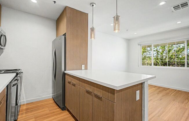 1937 Sunset Circle