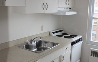 1 bed, 1 bath, 610 sqft, $1,595, Unit 100EM3A