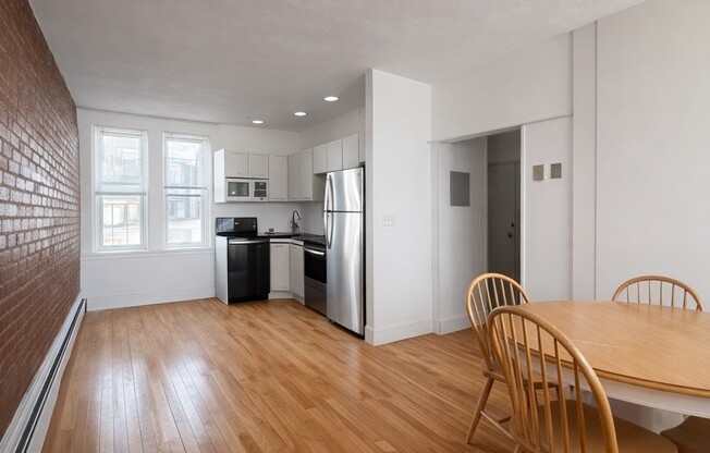 210 Chestnut Hill Ave Apt 4