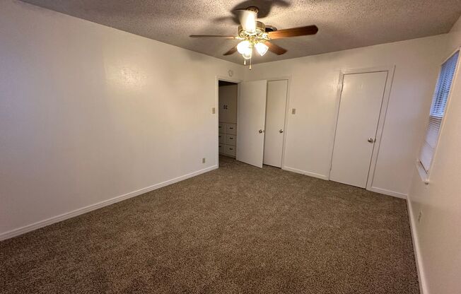 3 beds, 2 baths, $1,500