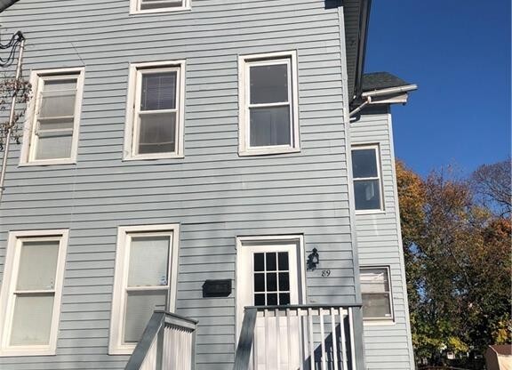 89 WOLCOTT ST