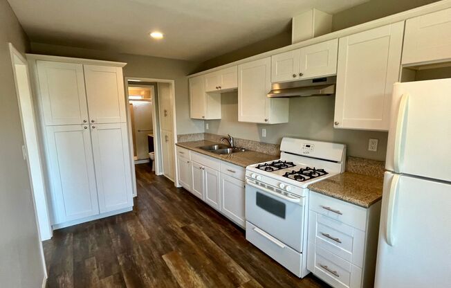 1 bed, 1 bath, $1,945