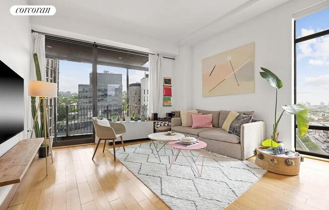 96 ROCKWELL PL