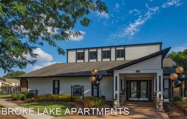 Pembroke Lake Apartment Homes