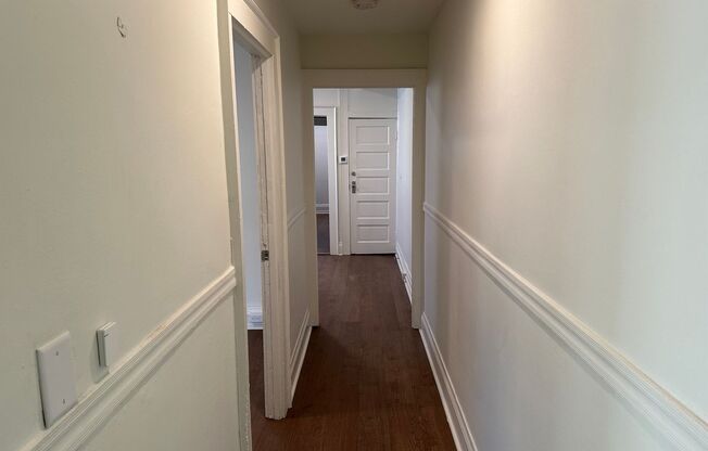 1 bed, 1 bath, 710 sqft, $1,040, Unit 15