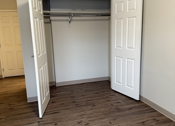 2 beds, 2 baths, 928 sqft, $2,895, Unit 103