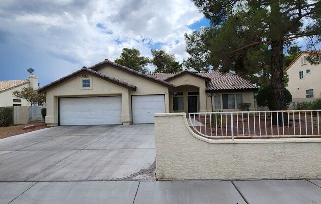 Well Maintained Single Story Pool Home in a great location!