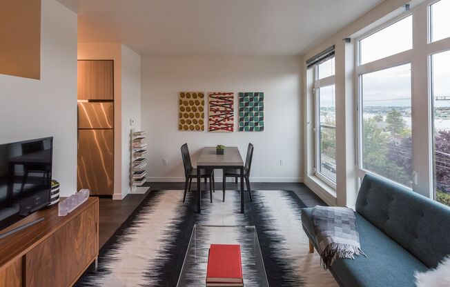 1 bed, 1 bath, 520 sqft, $1,799, Unit 221