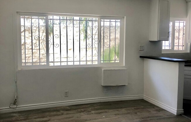 Studio, 1 bath, 400 sqft, $1,550, Unit 102