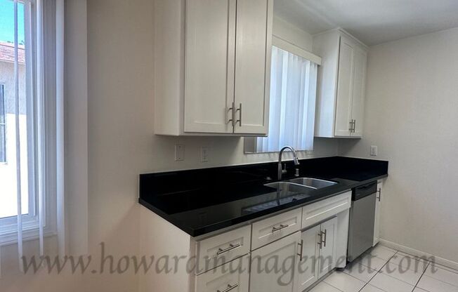 2 beds, 1 bath, 800 sqft, $2,795, Unit 14