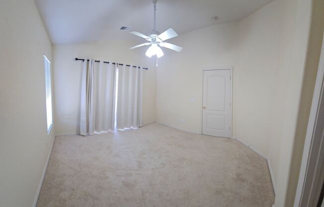 2 beds, 1.5 baths, $1,650, Unit UNIT 4701