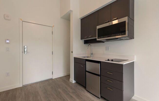 Studio, 1 bath, 302 sqft, $1,245, Unit 409 MFTE