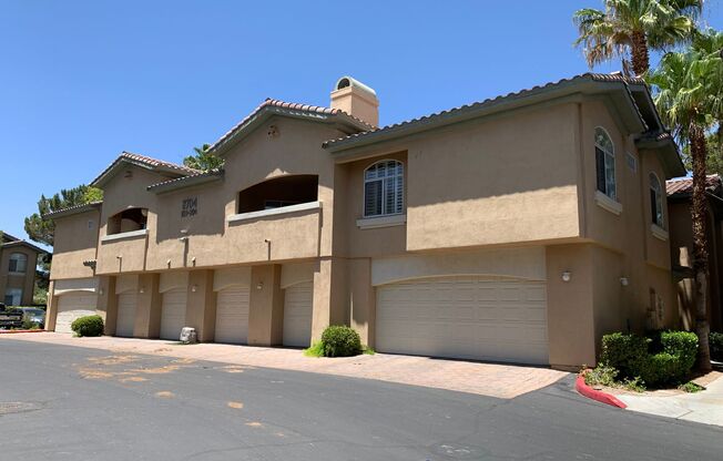 2 Bedroom Condo In Guard Gated Summerlin Community