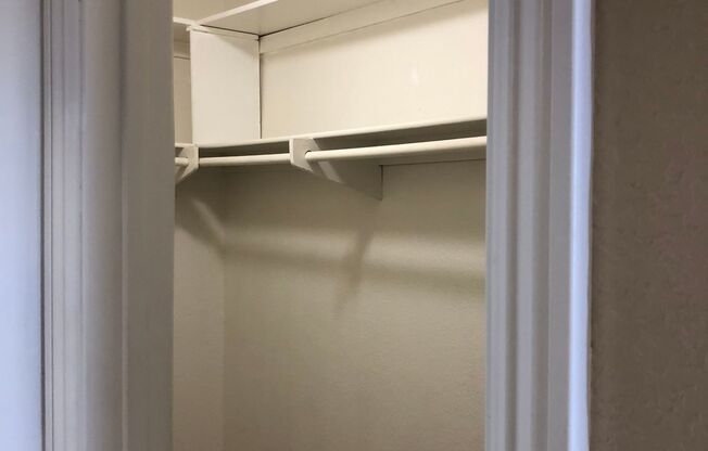 2 beds, 2 baths, 900 sqft, $2,800, Unit 416