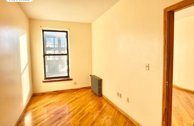 1 bed, 1 bath, $2,400, Unit 3F