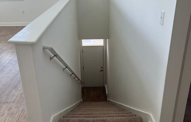 2 beds, 2 baths, 1,180 sqft, $1,775, Unit 23-2321