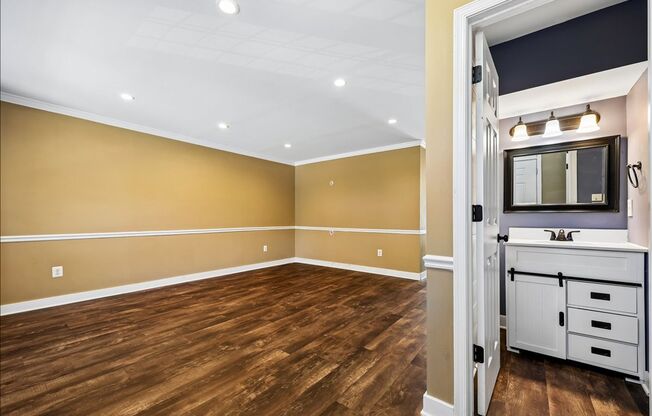 Luxury Townhome at Lake Linganore