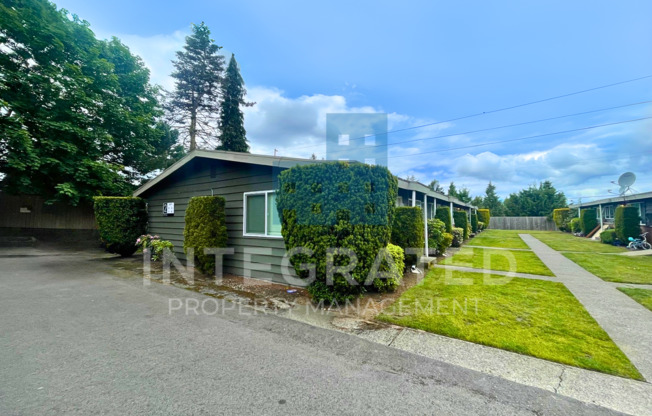 2 beds, 1 bath, 750 sqft, $1,900, Unit Unit #07