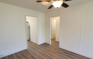 2 beds, 1 bath, $2,100