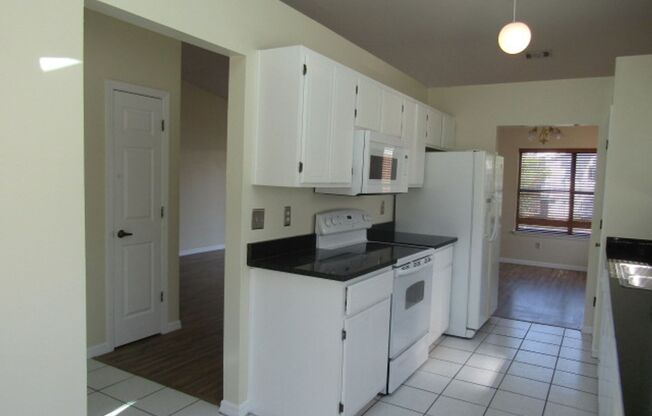 3 beds, 2 baths, $1,950