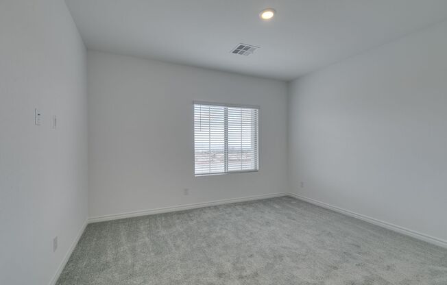 3 beds, 3 baths, $2,750, Unit UNIT 1140