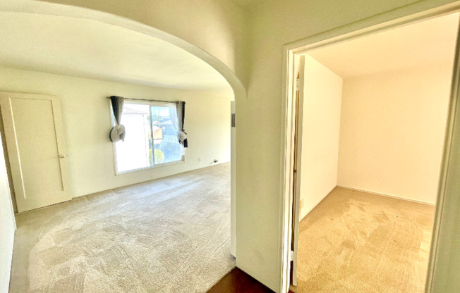 1609 SANTA CLARA AVE