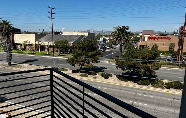 Soho Group- Lomita