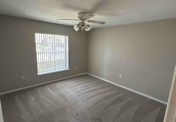 4442 WINDERWOOD CRES