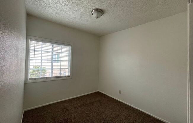 1 bed, 1 bath, 750 sqft, $1,795, Unit 2515 1/2