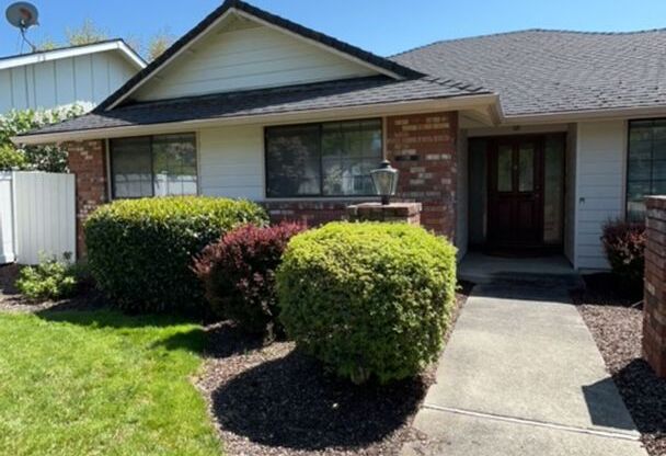 3 Bedroom 2.5 Bath House