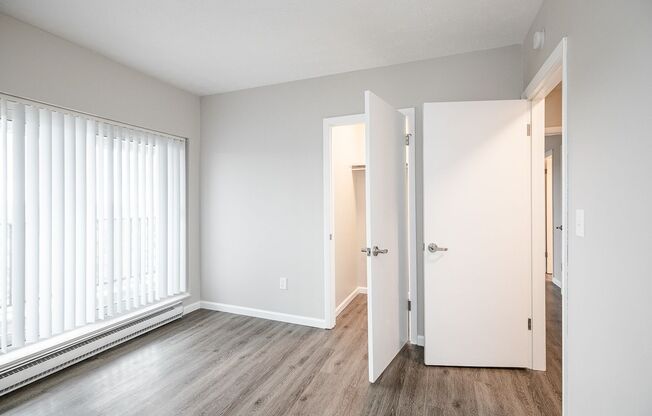 2 beds, 2 baths, 1,250 sqft, $2,110, Unit 7-PH3