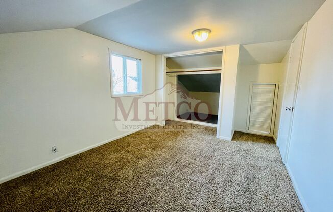 3 beds, 2 baths, $2,050