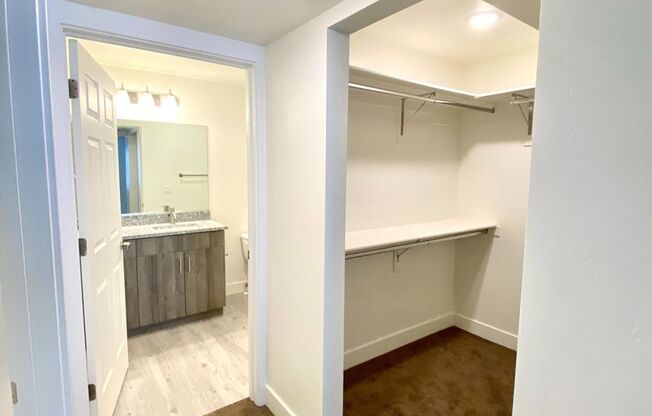 2 beds, 2 baths, 998 sqft, $1,410, Unit D202