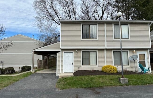 Welcome to this charming 2 bedroom, 2 bathroom home located in Harrisburg, PA/Harrisburg School District!